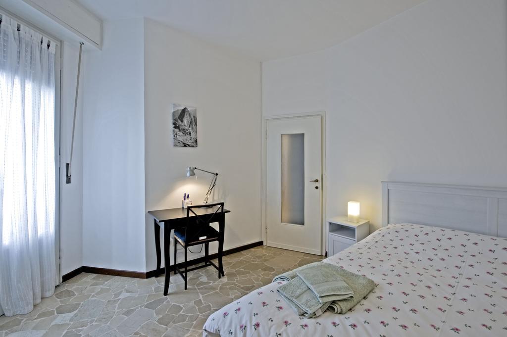 Apartment Chiesarossa Milan Room photo